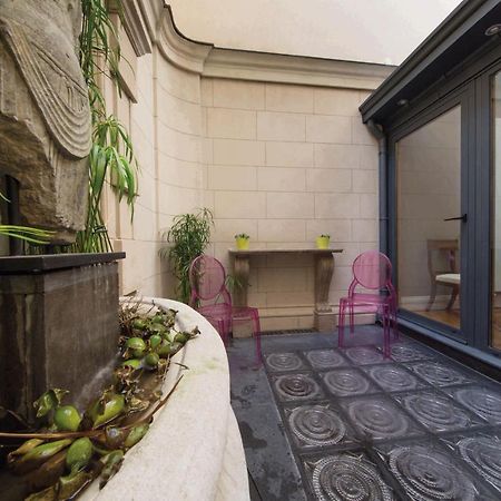 Louise Sur Cour Bed & Breakfast Saint-Gilles Ngoại thất bức ảnh