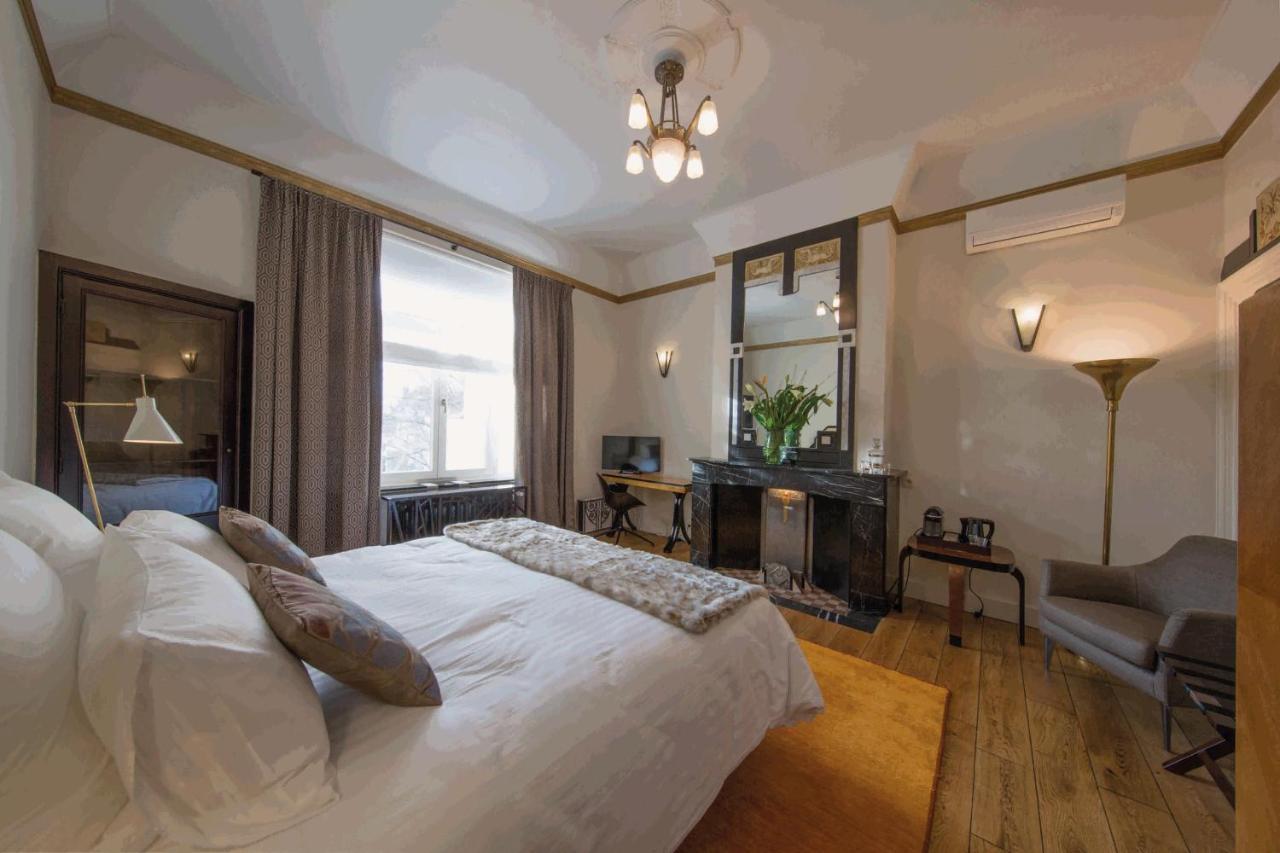 Louise Sur Cour Bed & Breakfast Saint-Gilles Ngoại thất bức ảnh